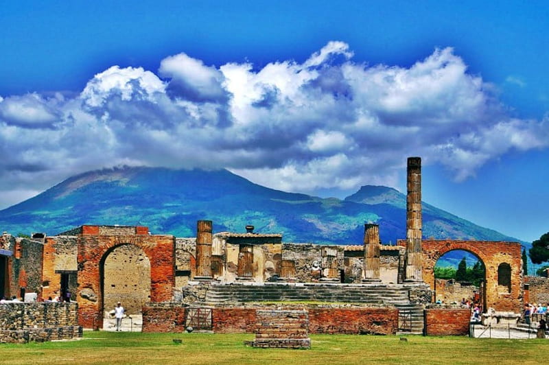 HD-wallpaper-pompeii-italy-architecture-mountains-buildings-cityscapes-pompeii-volcanoes-italy